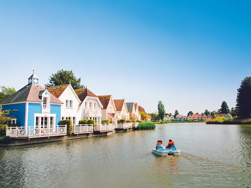 Village Belle Dune en Baie de Somme, un village vacances familial entre dunes, lacs et forêts.